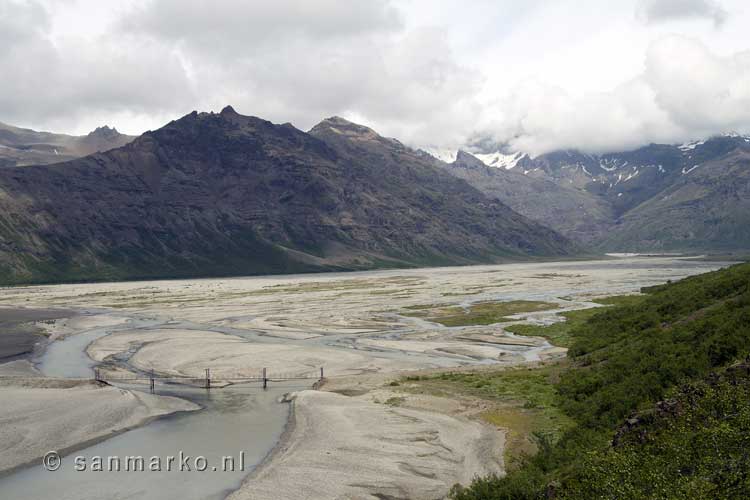 Morsadalur and Kjos (Morsádalur and Kjós)